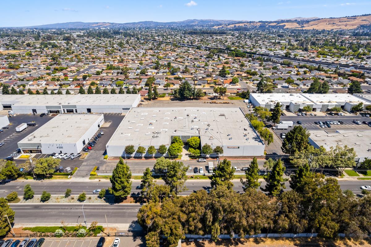 21,792 SF Industrial Space in Hayward, CA Photo